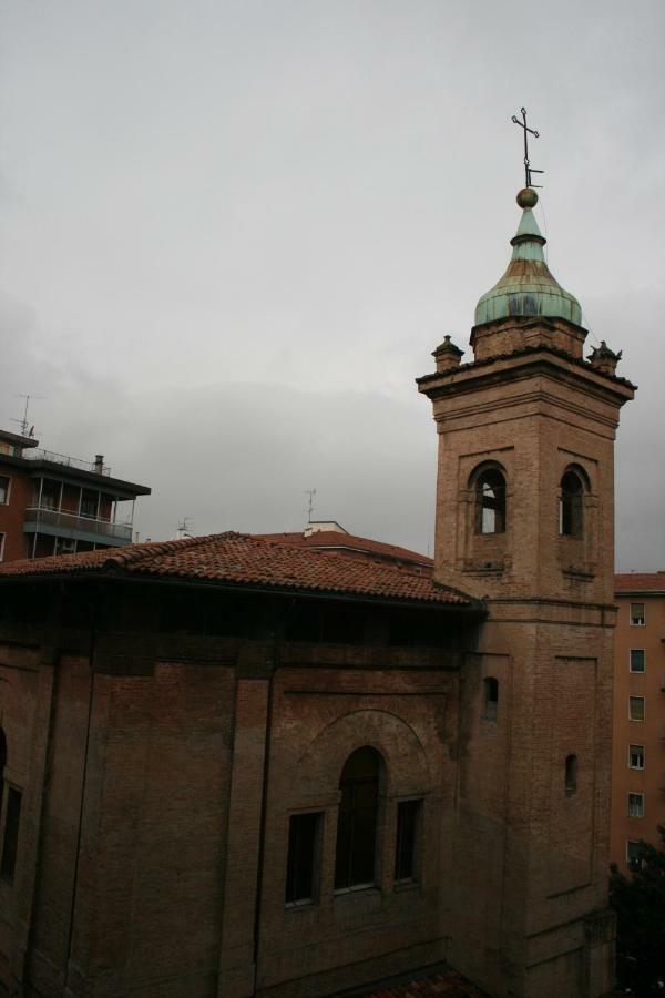 Appartamento 2 Torri Bologna Exterior foto